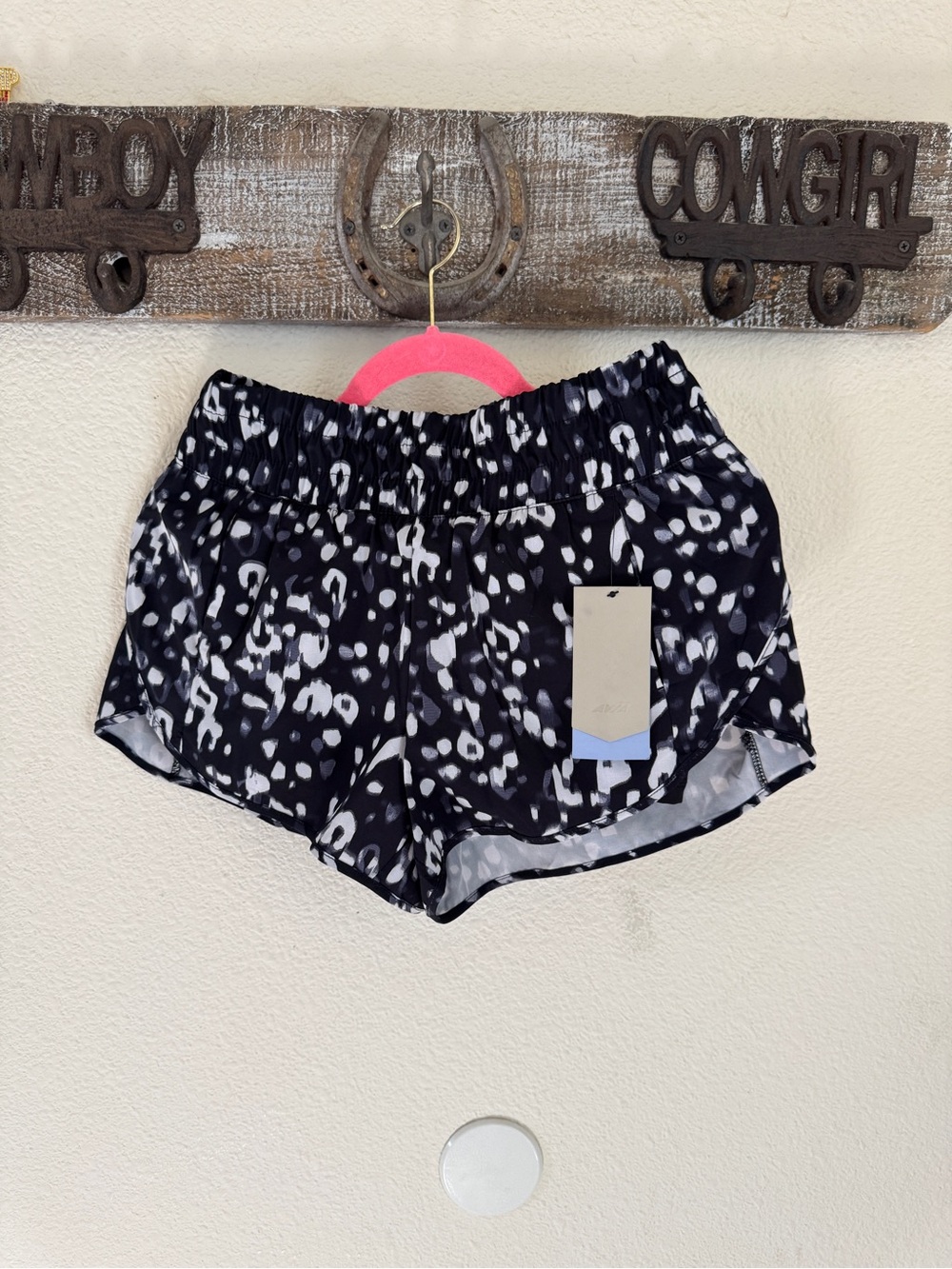 NWT - Avia Black and White Abstract Print Athletic Shorts